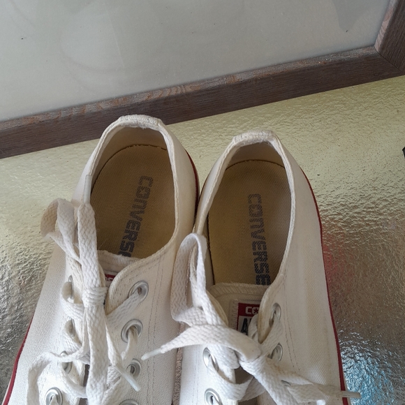 Converse Chuck Taylor All Star White Women's Size 8 Men's Size 6 - Picture 3 of 9